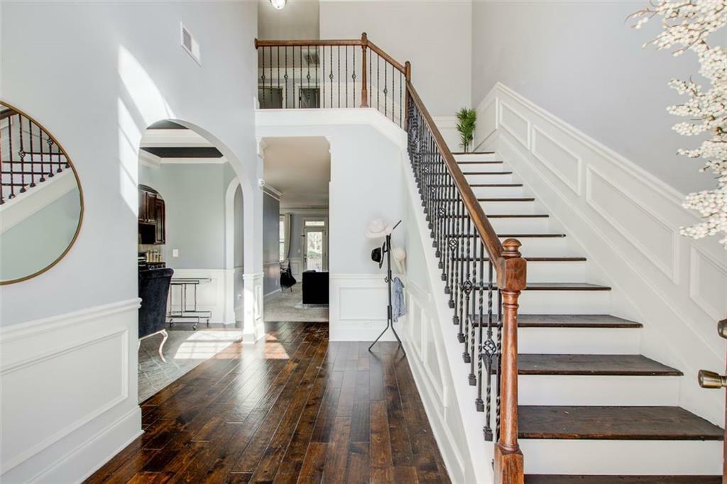 Property Photo: 7933 Heathmore Drive GA 30213