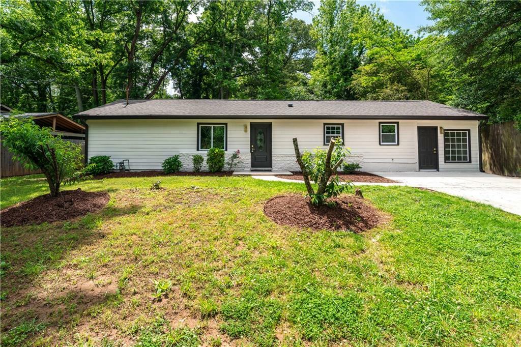 Property Photo: 1819 Waldrep Circle SE GA 30060