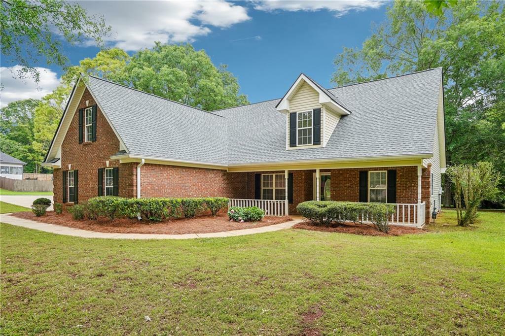 Property Photo: 10 Hollow Court GA 30016