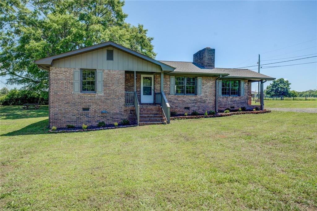 Property Photo: 14721 Highway 36 GA 30014