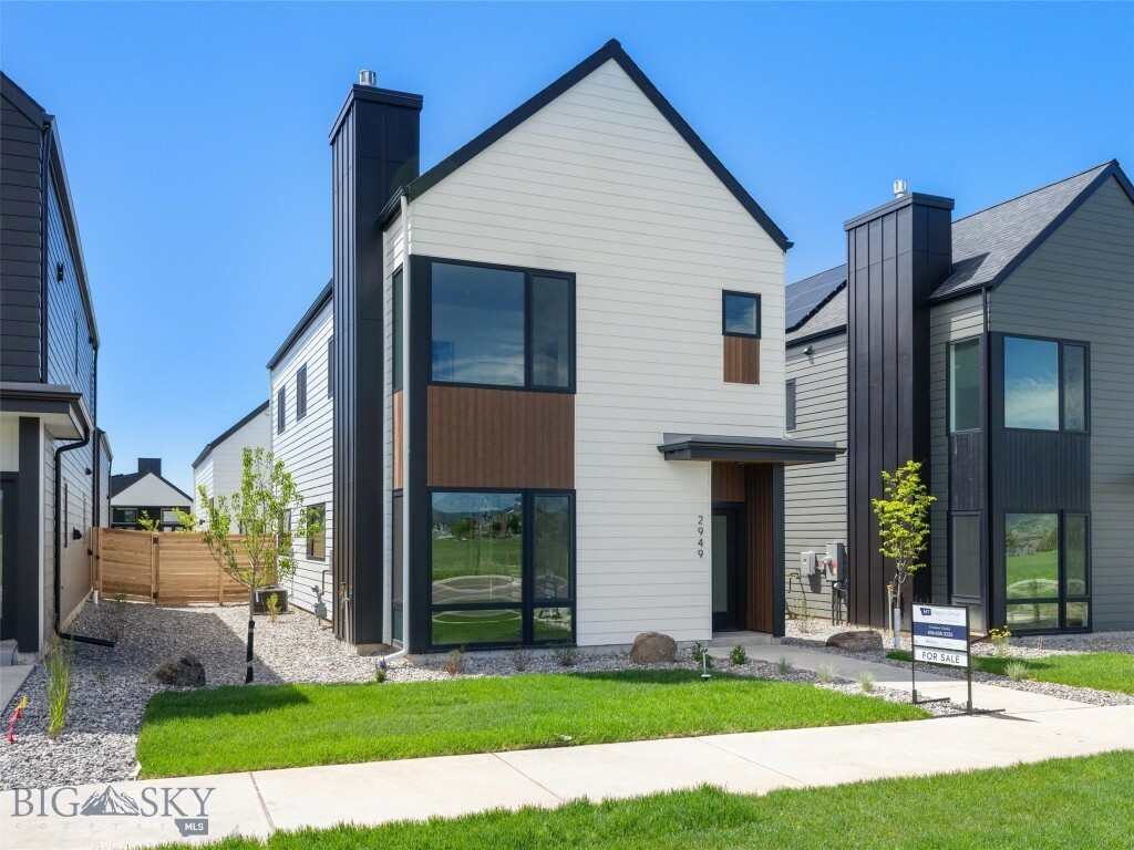 Property Photo: 2949-2951 S 27th Avenue MT 59718