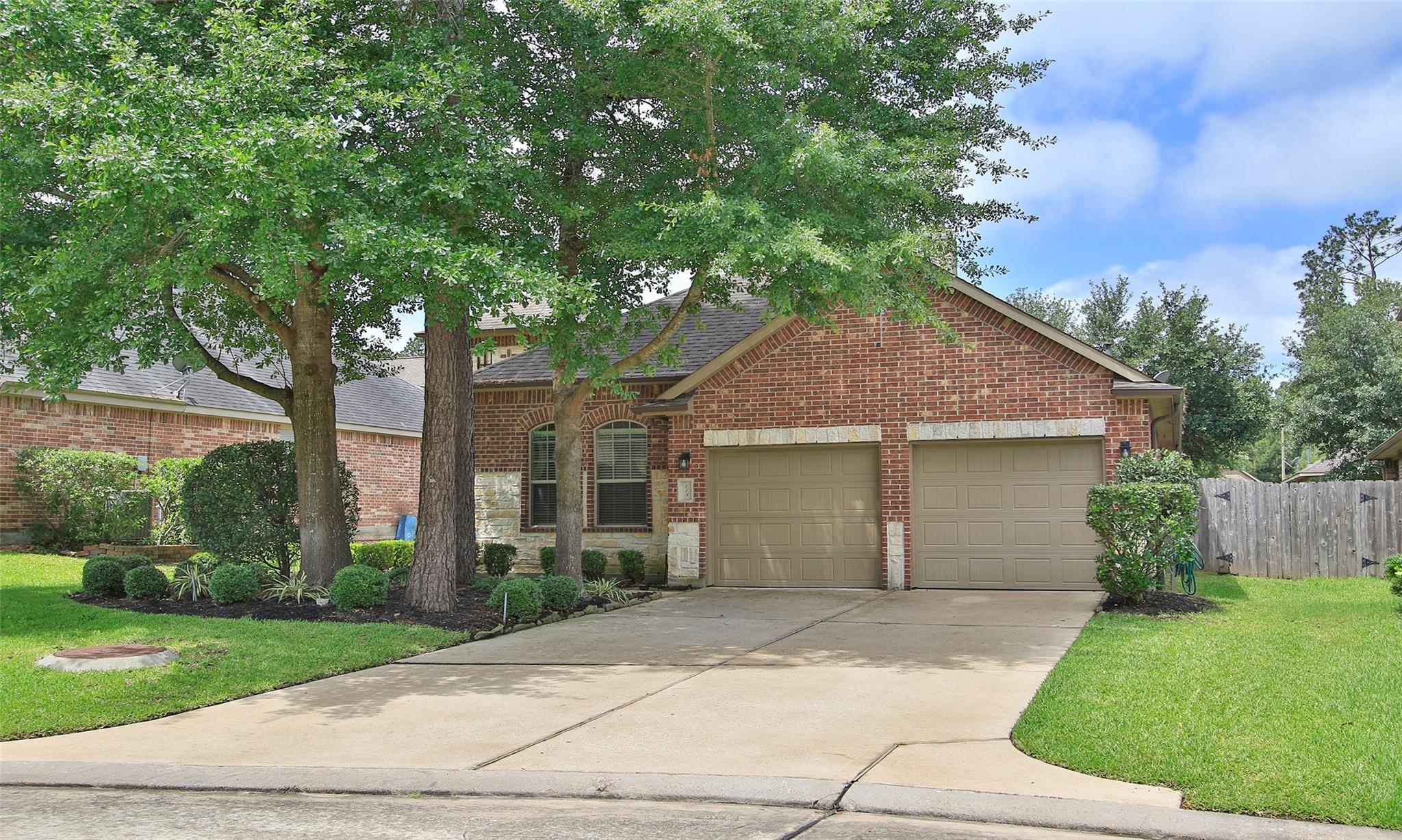 Property Photo:  119 Pike Mill Place  TX 77316 