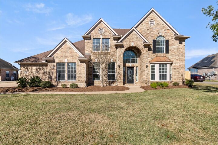 Property Photo:  119 Spanish Oak Circle  TX 77566 