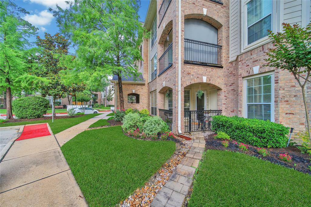 Property Photo: 6607 Lake Woodlands Drive 612 TX 77382