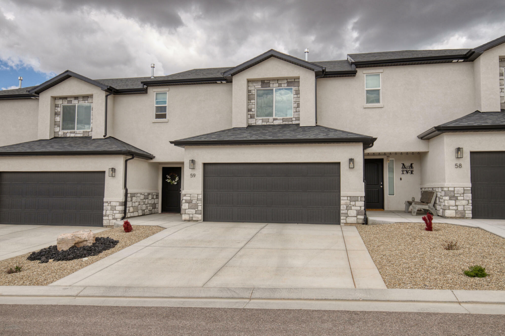 Property Photo: 668 E Fiddlers Cove Dr #59 UT 84721
