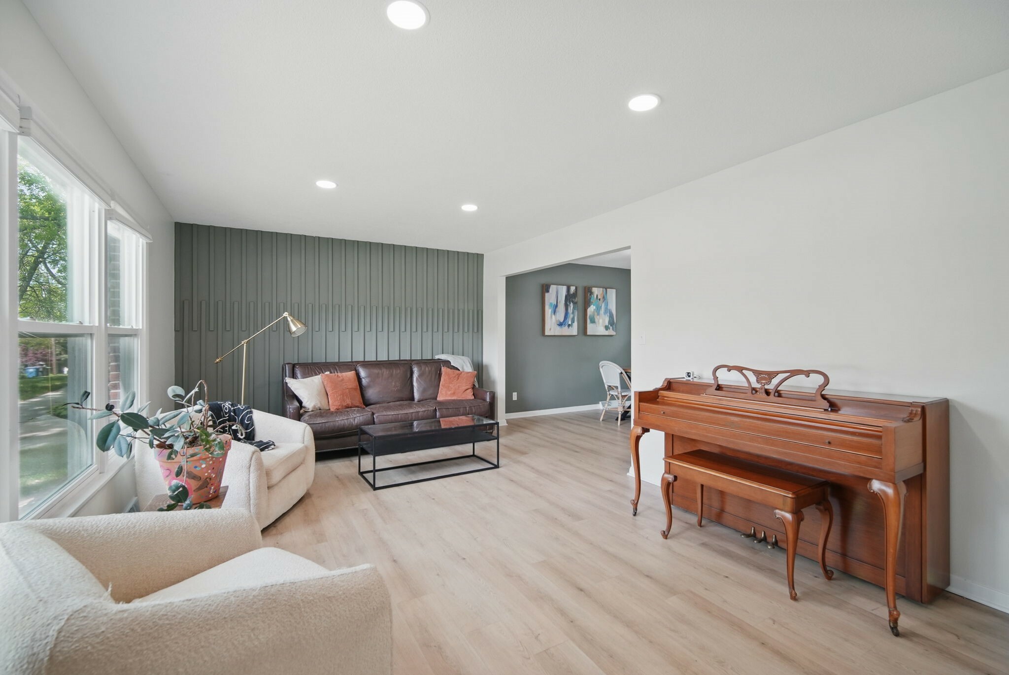 Property Photo: 3109 SW 40th Street IA 50321