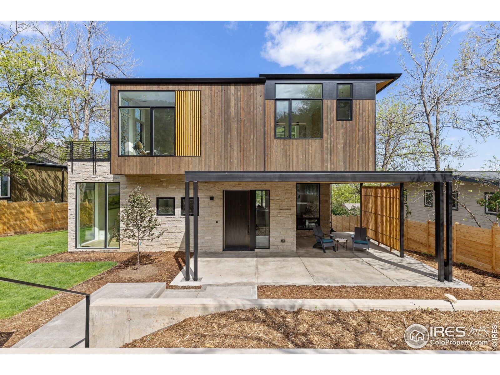 Property Photo: 2814 3rd St CO 80304