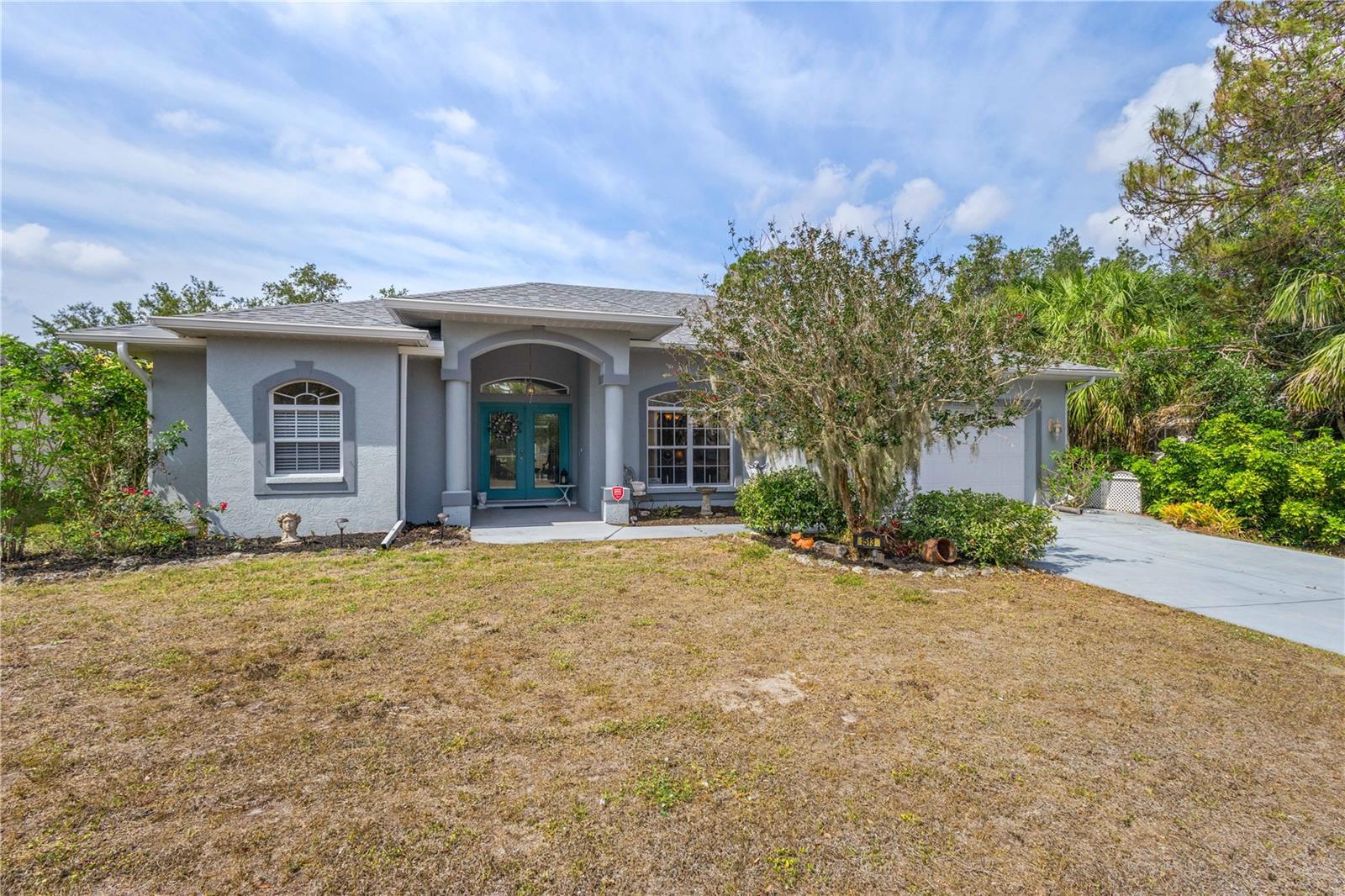Property Photo: 1513 Urmey Lane FL 34286