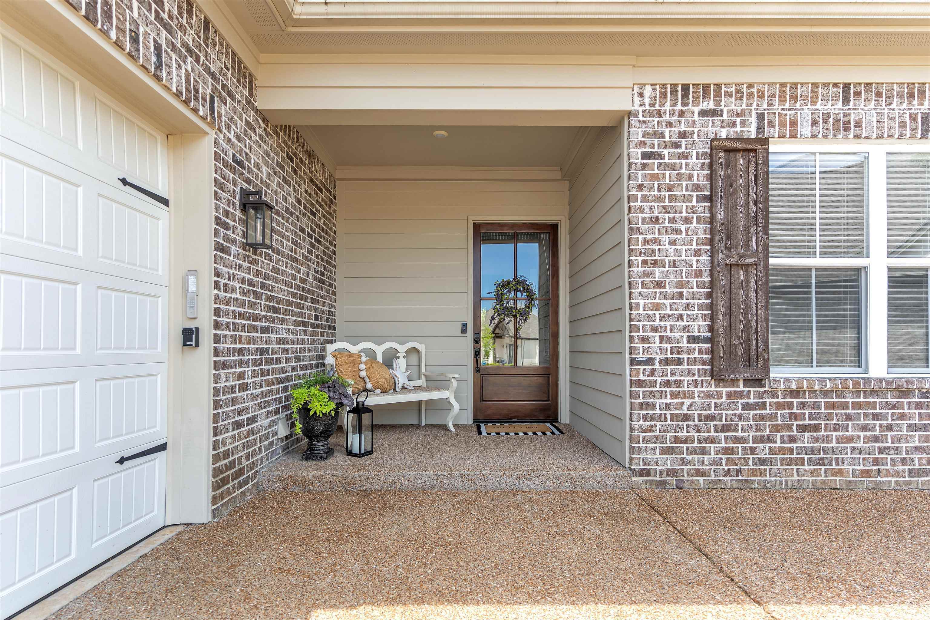 Property Photo: 10195 Evergreen Manor Cv TN 38002