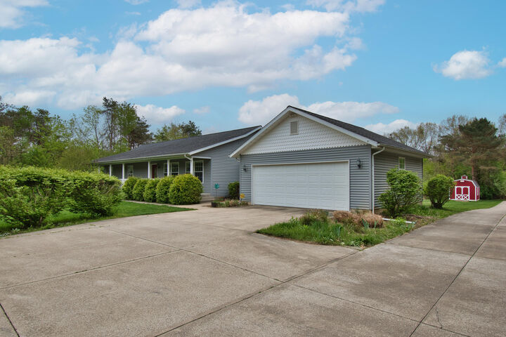 Property Photo: 2688 White Street MI 49120