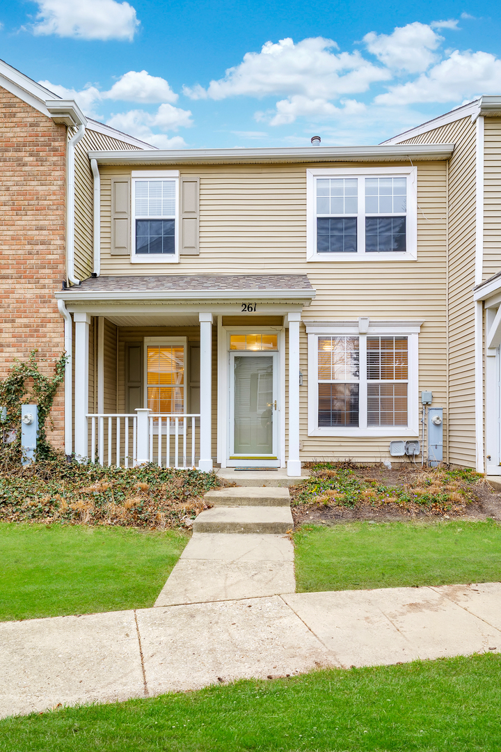 Property Photo: 261 Springbrook Trail IL 60543