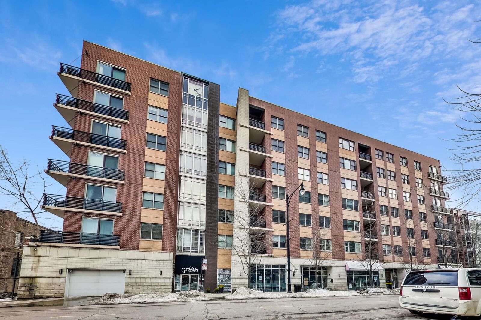 Property Photo:  873 N Larrabee Street 305  IL 60610 