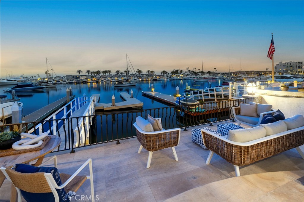 Property Photo: 339 Via Lido Soud CA 92663