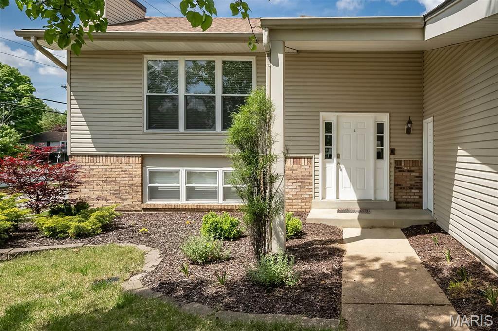 Property Photo: 101 Holly Green Drive MO 63021