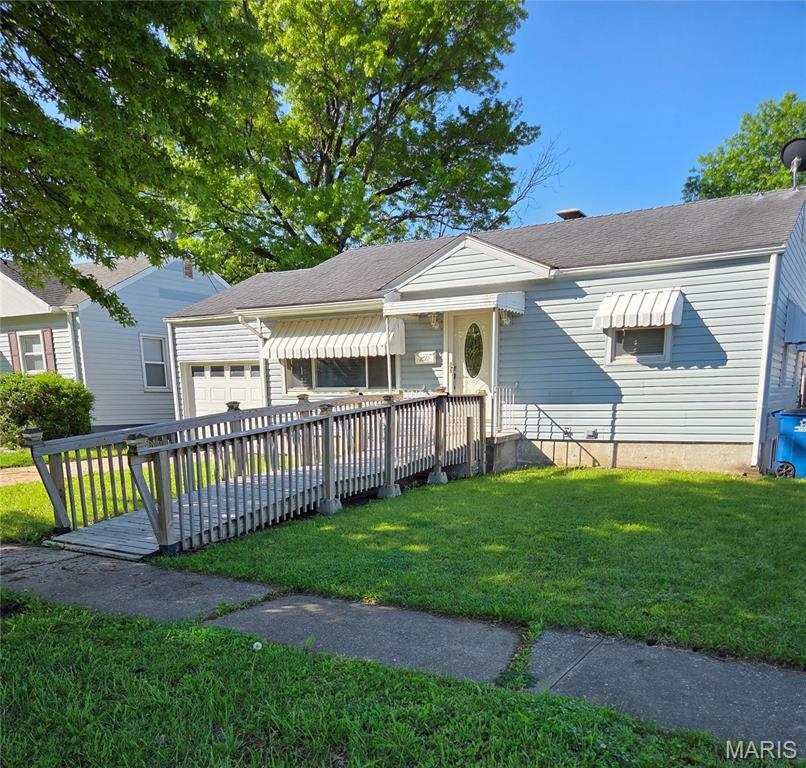 Property Photo: 1612 Venice Avenue IL 62040