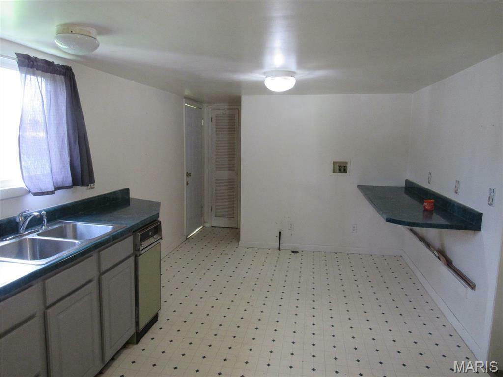 Property Photo: 372 Virginia Avenue IL 62018
