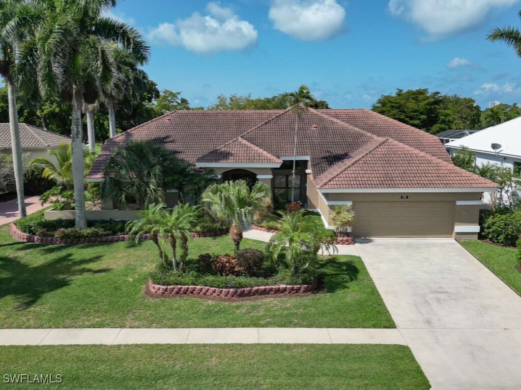 Property Photo: 178 Society Court FL 34145