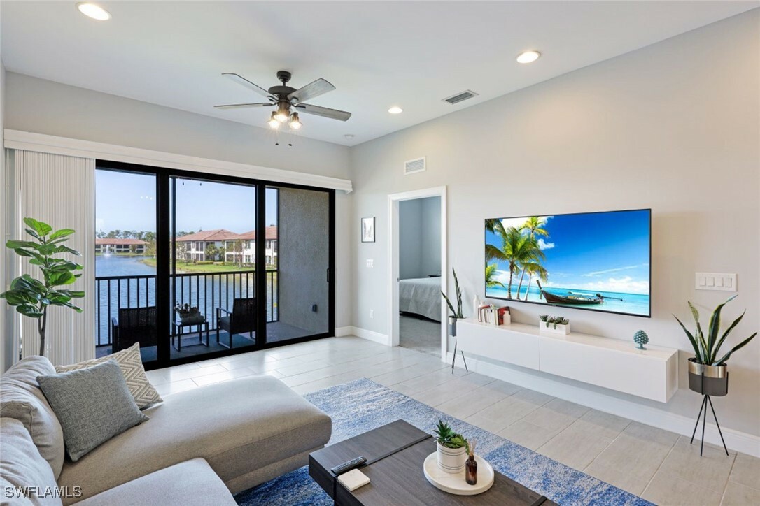 15130 Palmer Lake Circle 203  Naples FL 34109 photo