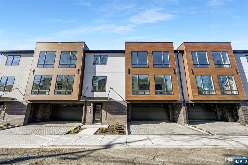 Property Photo: 775 Jefferson Avenue 775 NJ 07010