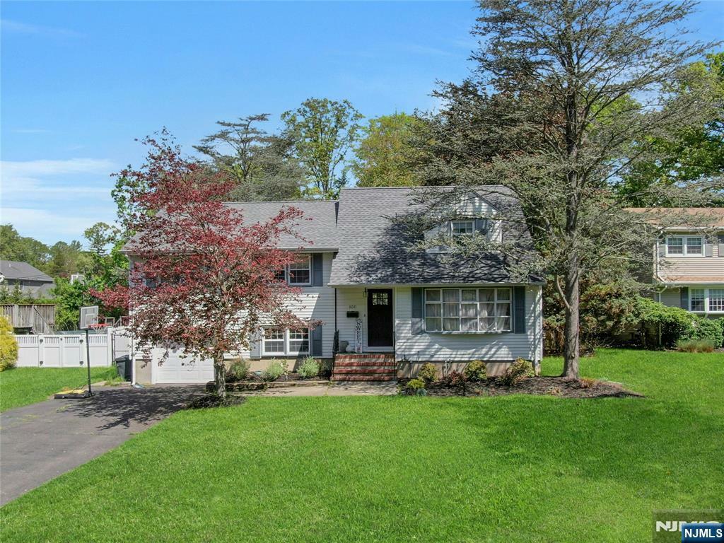 Property Photo: 650 Donna Court NJ 07675