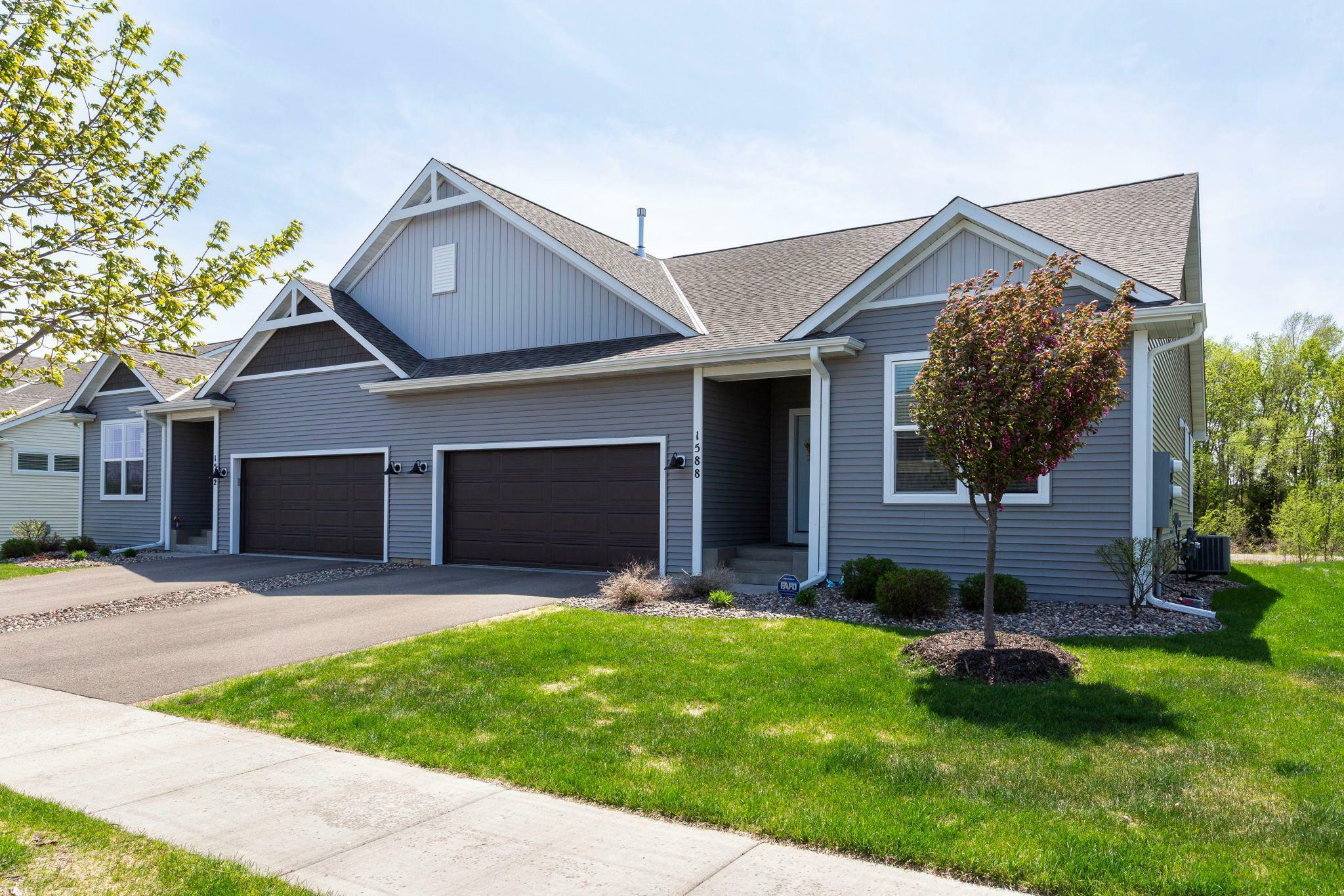 Property Photo: 1588 Southpoint Drive WI 54016
