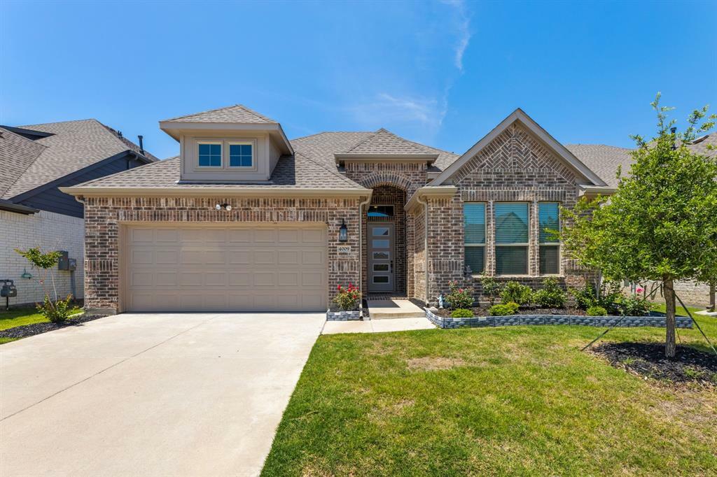 Property Photo: 4009 Heatherwood Street TX 75009