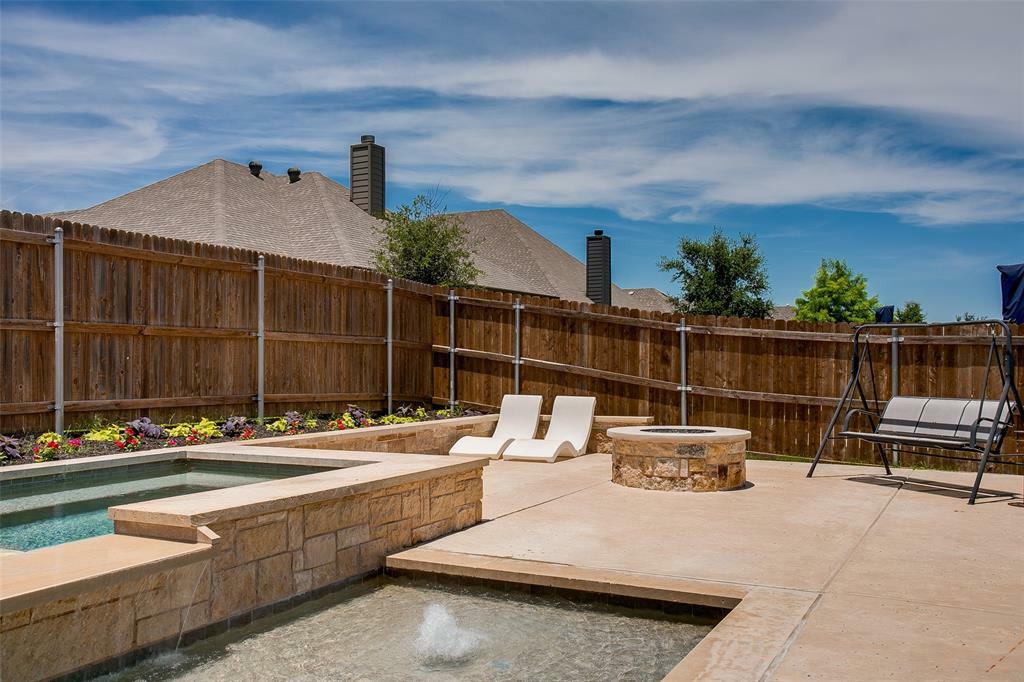 Property Photo: 1517 Pierce Street TX 75165