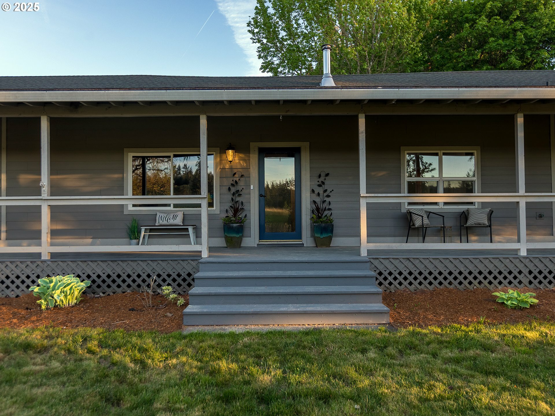 Property Photo: 23613 NE 9th St WA 98607