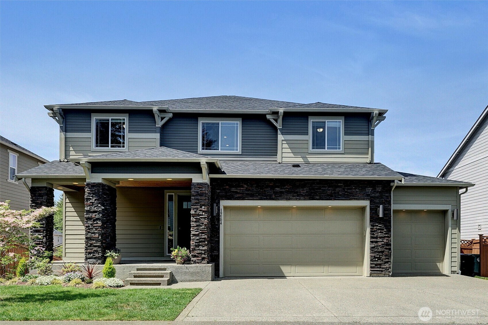 Property Photo: 19504 141st Street Ct E WA 98391