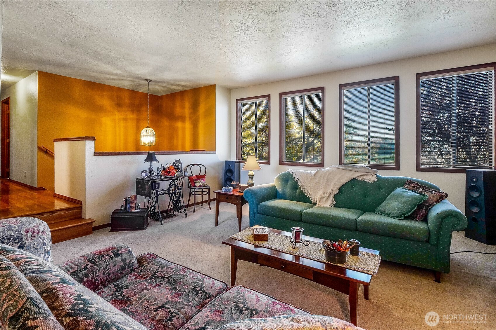 Property Photo: 4321 W Lakeshore Drive WA 98837