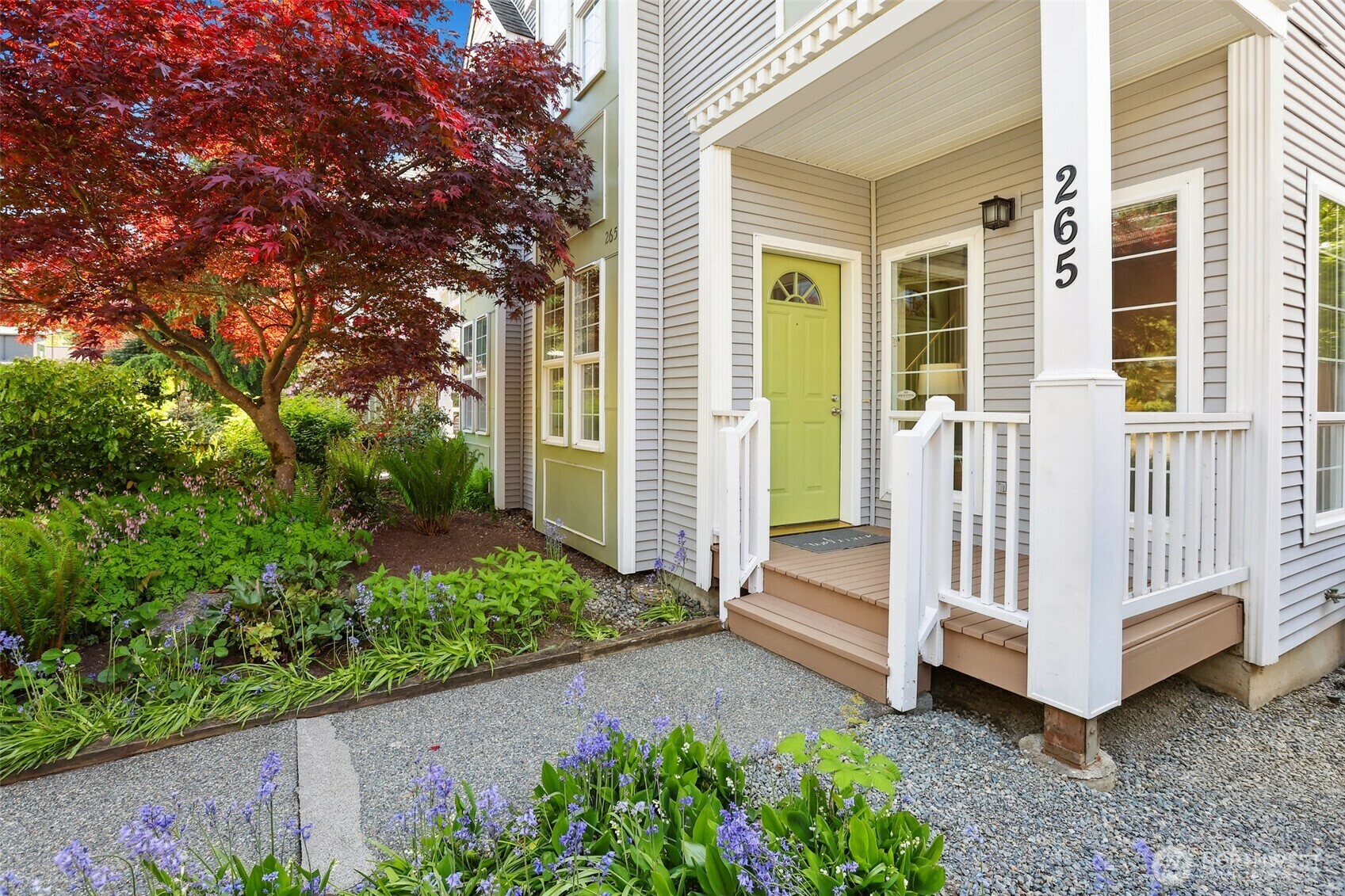 Property Photo: 265 NE Birch Street 265 WA 98027