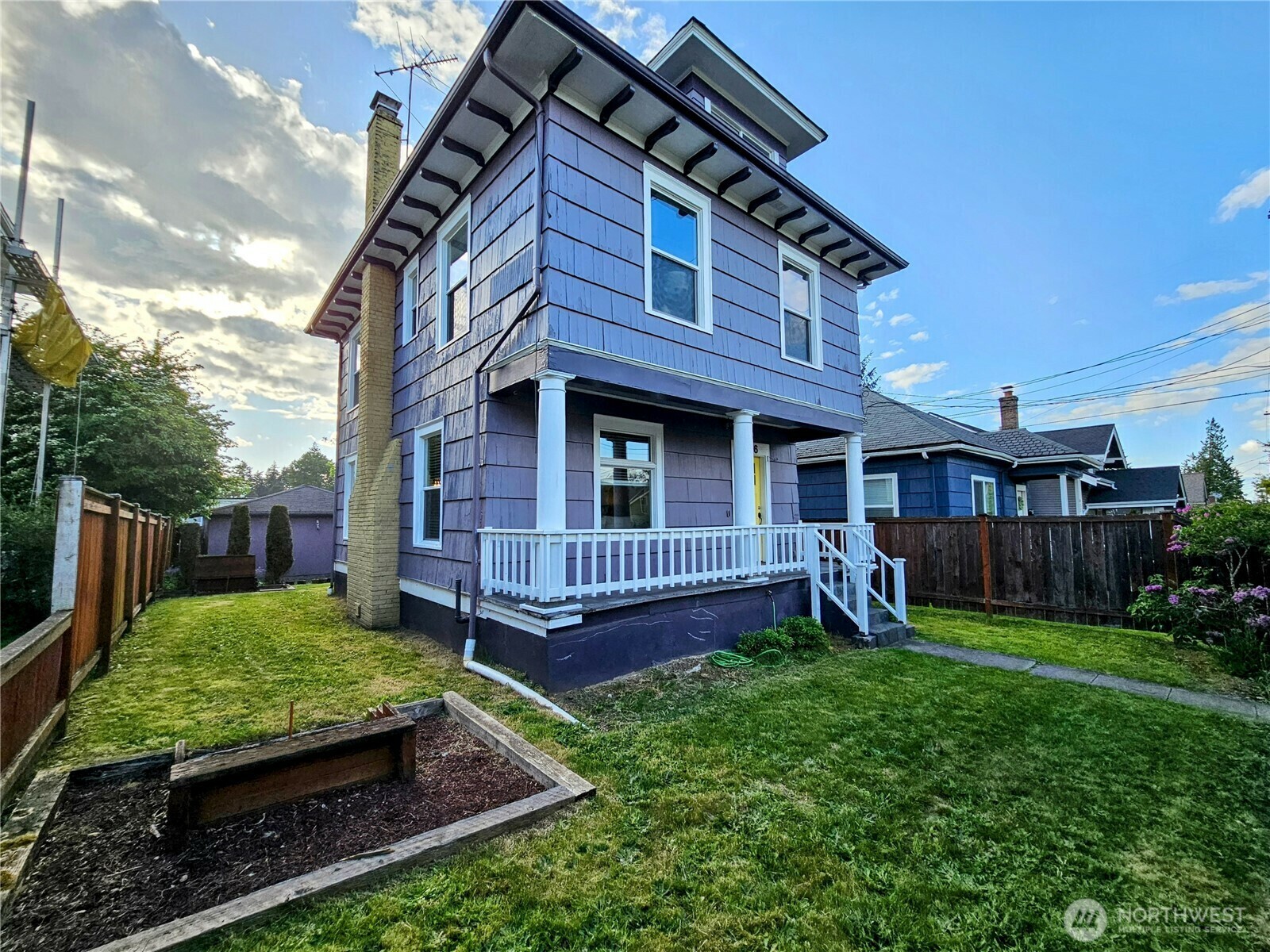 Property Photo: 816 S Junett Street WA 98405