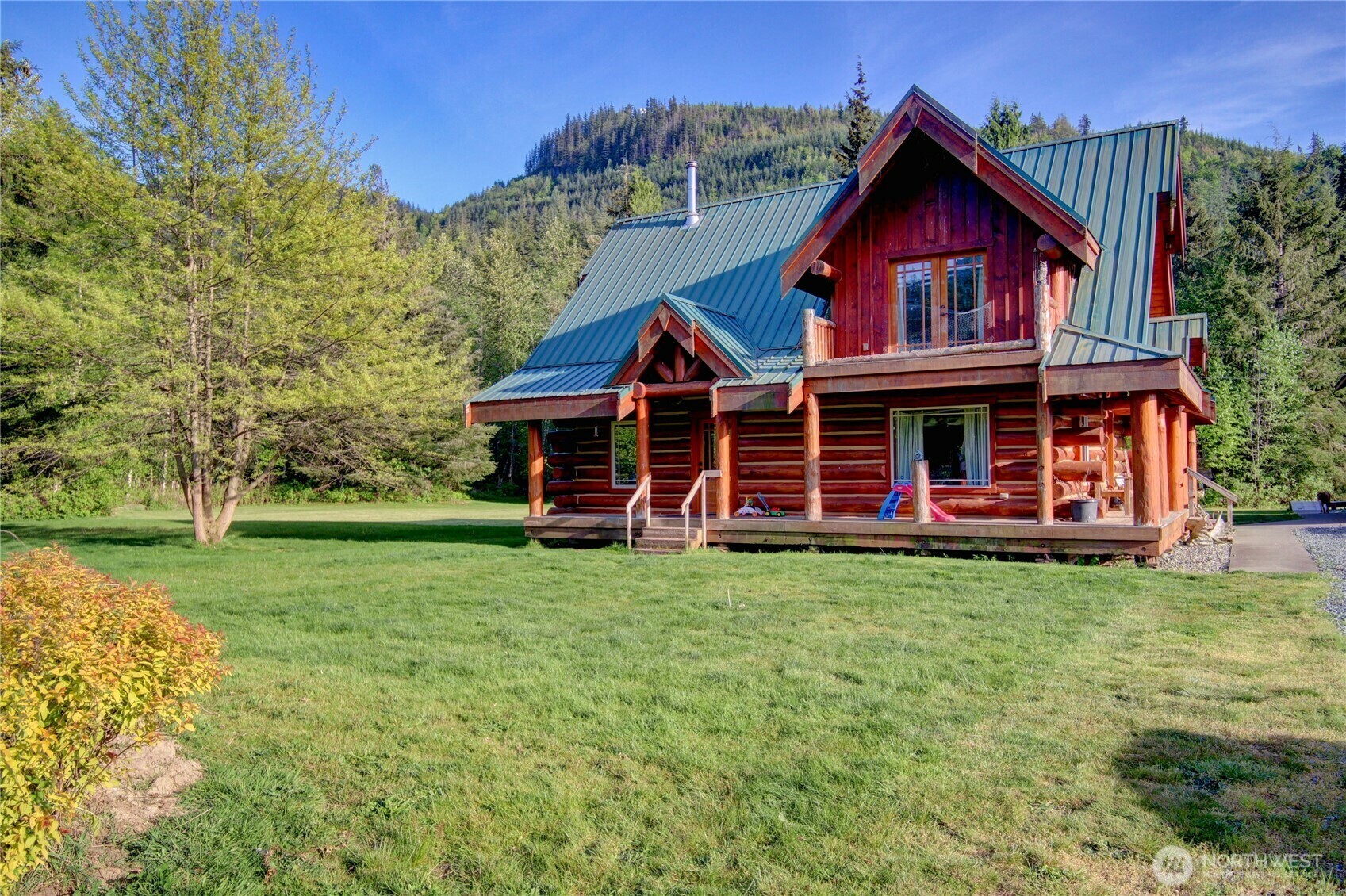 Property Photo: 53932 Rockport Cascade Road WA 98283
