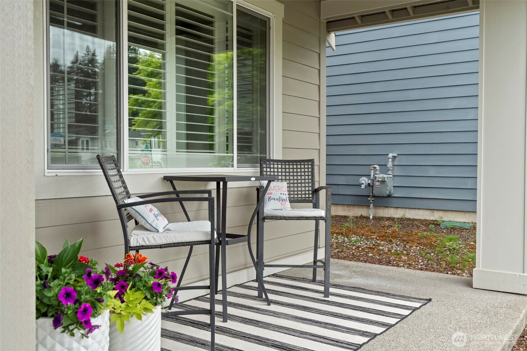 Property Photo: 3855 Sawtooth Court WA 98332