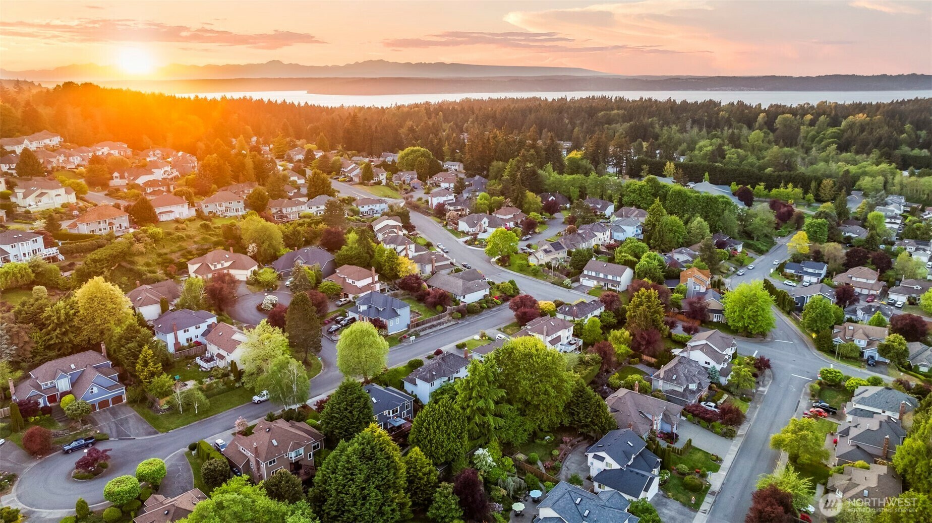 Property Photo:  33006  48th Avenue SW  WA 98023 