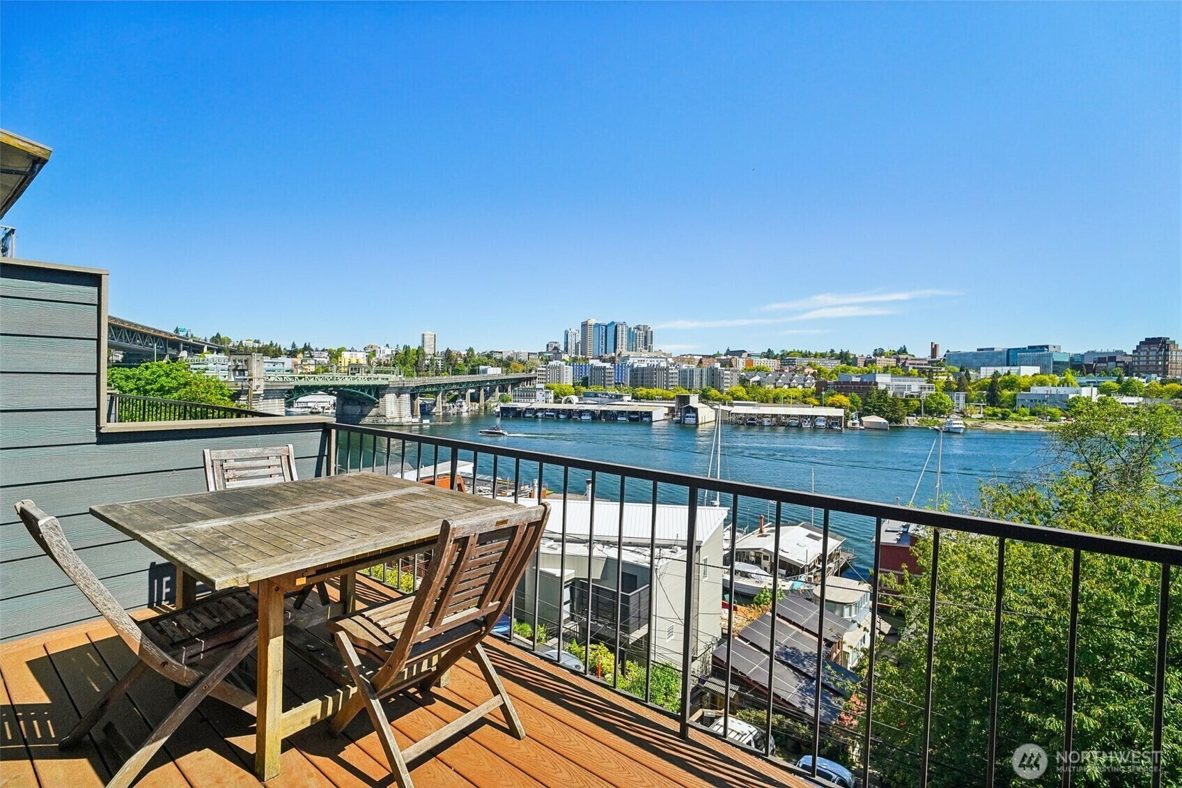 3226  Fuhrman Avenue E 201  Seattle WA 98102 photo