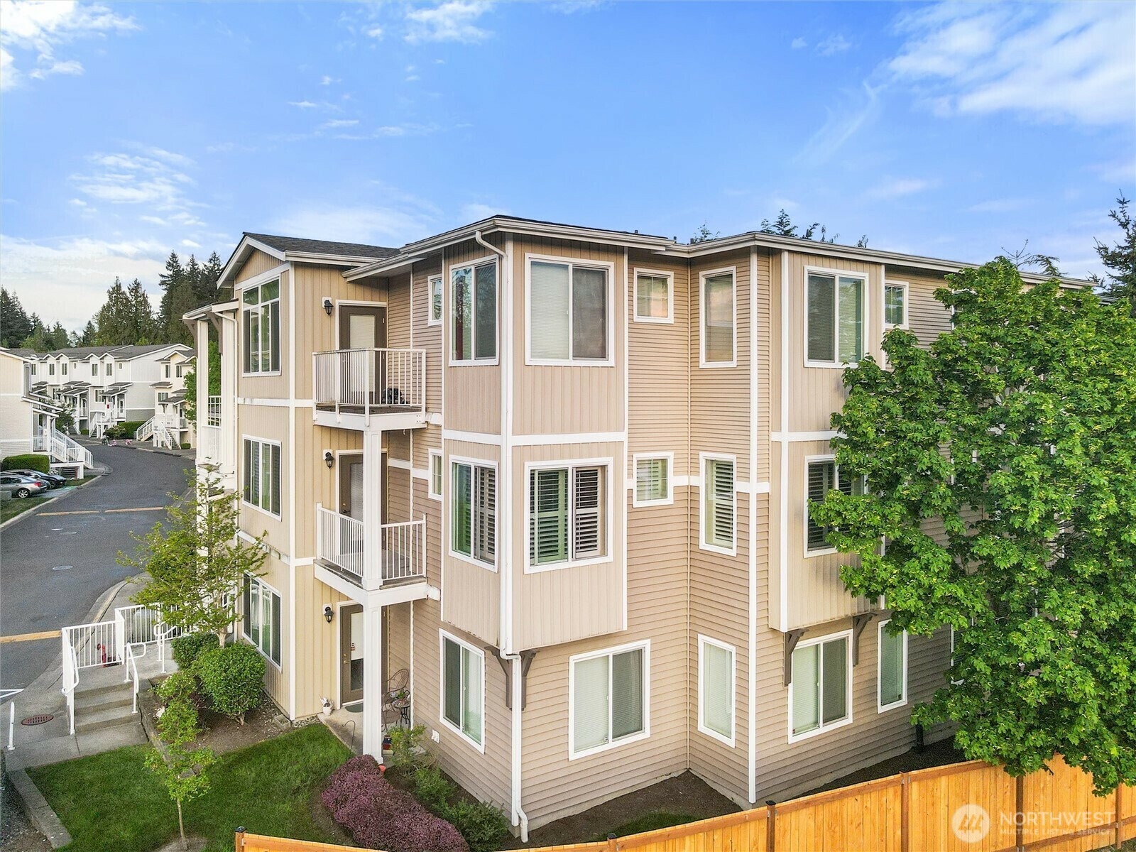 Property Photo: 14915 38th Drive SE Dd2023 WA 98012