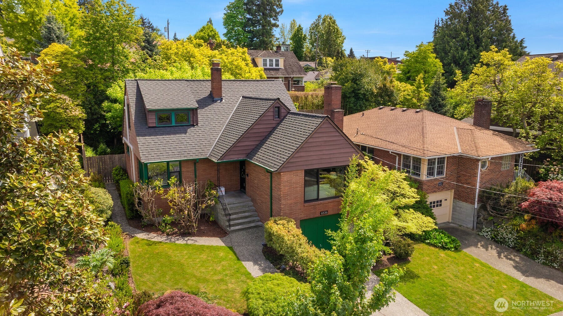 6536  46th Avenue NE  Seattle WA 98115 photo