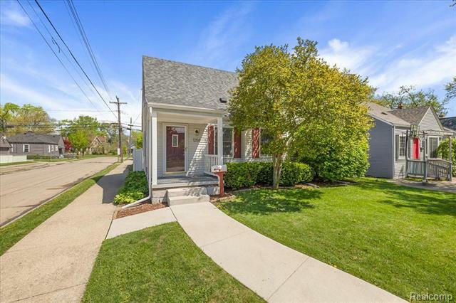 1258 West Boulevard  Berkley MI 48072 photo