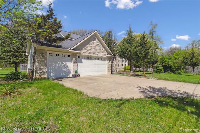 Property Photo: 22565 Riverdale Drive MI 48033