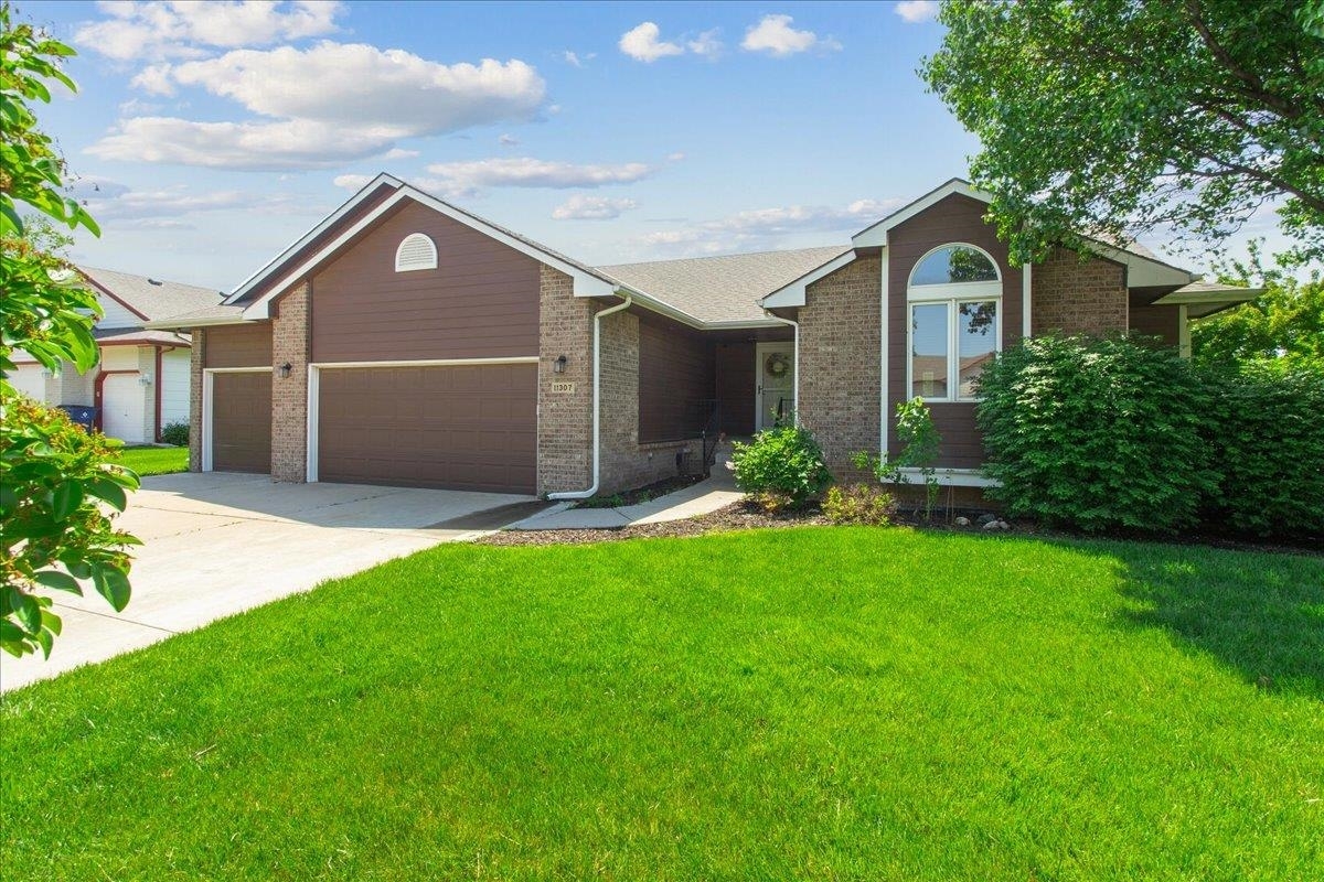 Property Photo: 11307 W Central Park St KS 67205