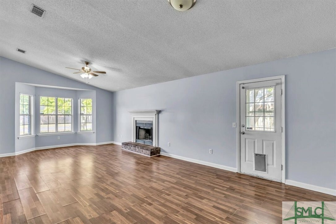 Property Photo: 1424 Paul Caswell Boulevard GA 31313