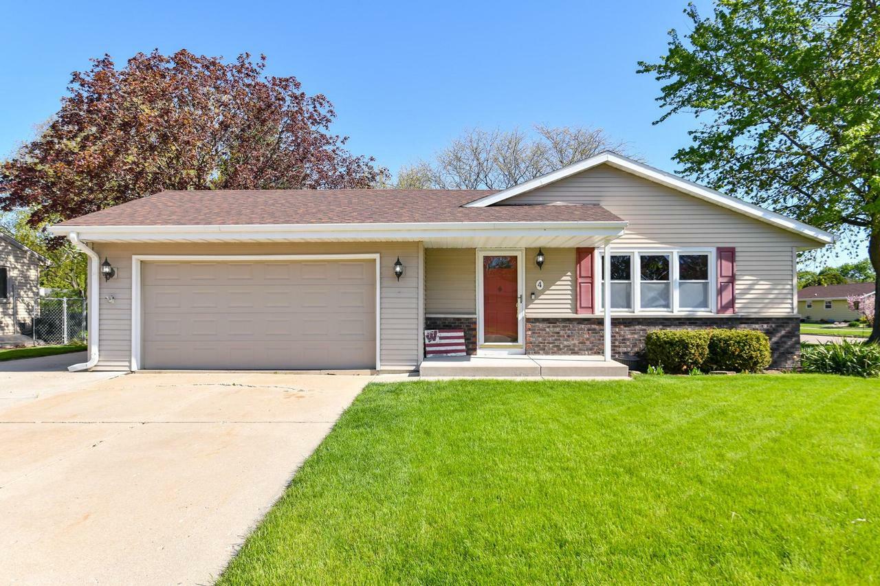Property Photo: 4 West Saint Mary Street WI 53563