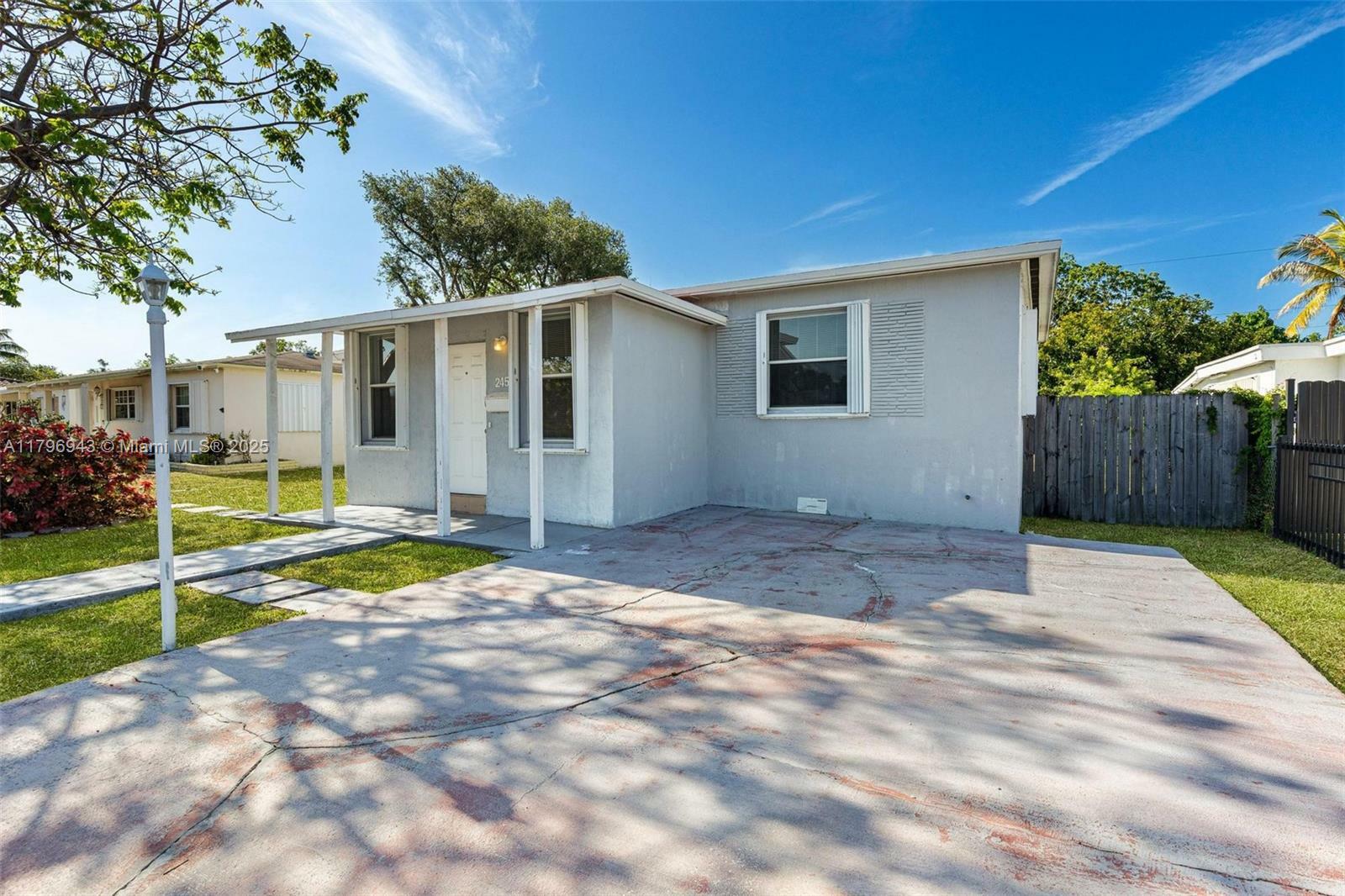 Property Photo: 2459 Funston St FL 33020