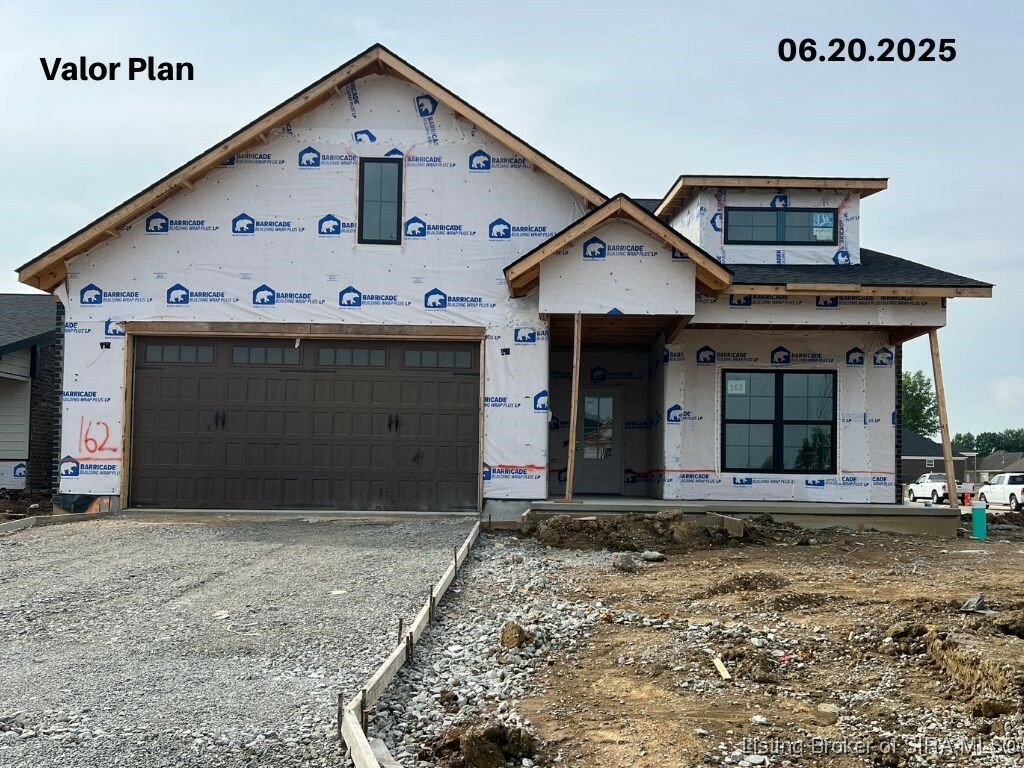 Property Photo:  5100 Woodstone Circle  IN 47130 