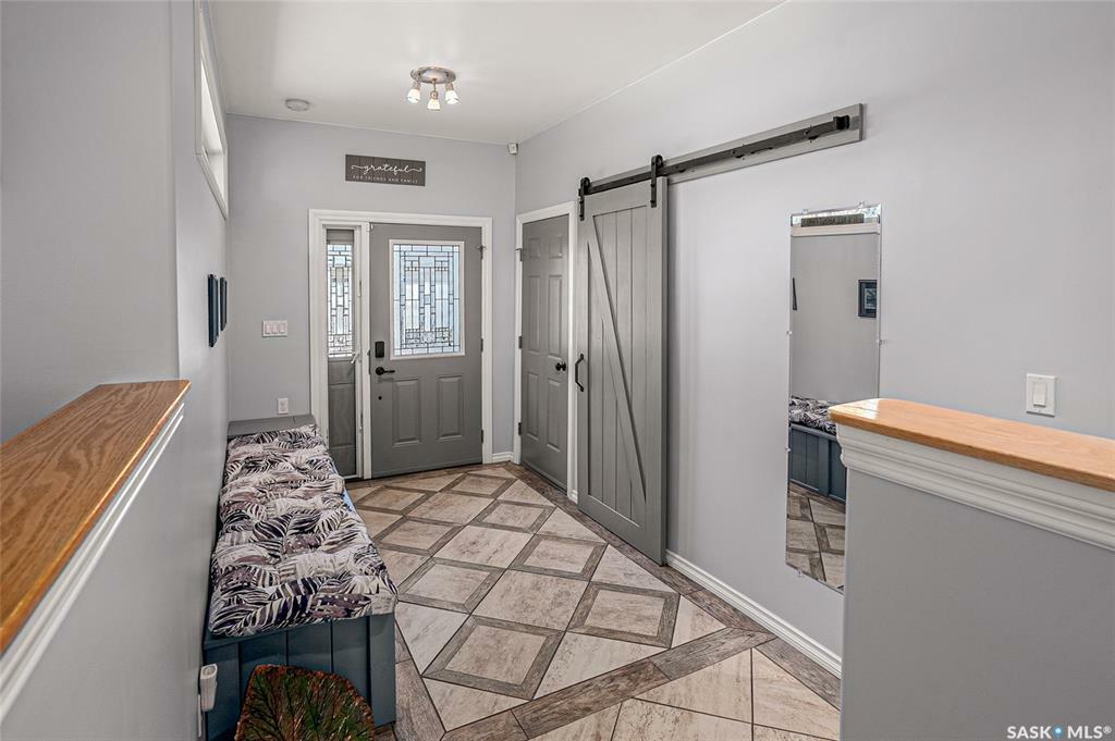 Photo de la propriété: 154 Whiteshore Crescent SK S7J 3W5