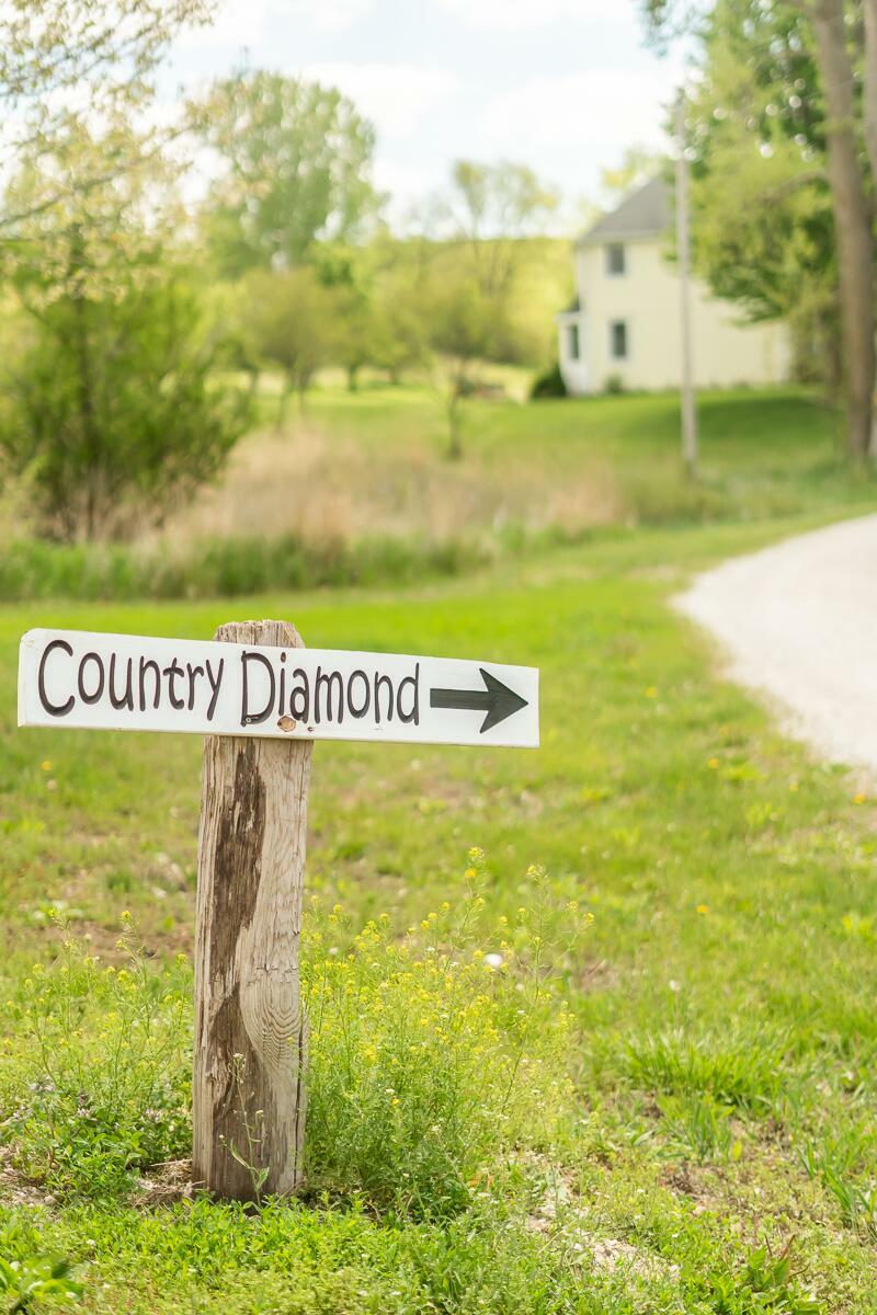 Property Photo: 2048 Horse Creek Rd Road IA 51652