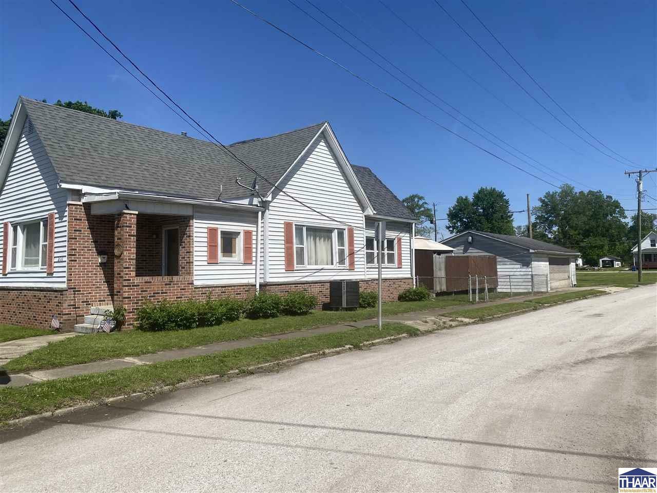 Property Photo: 200 W Johnson Avenue IN 47885