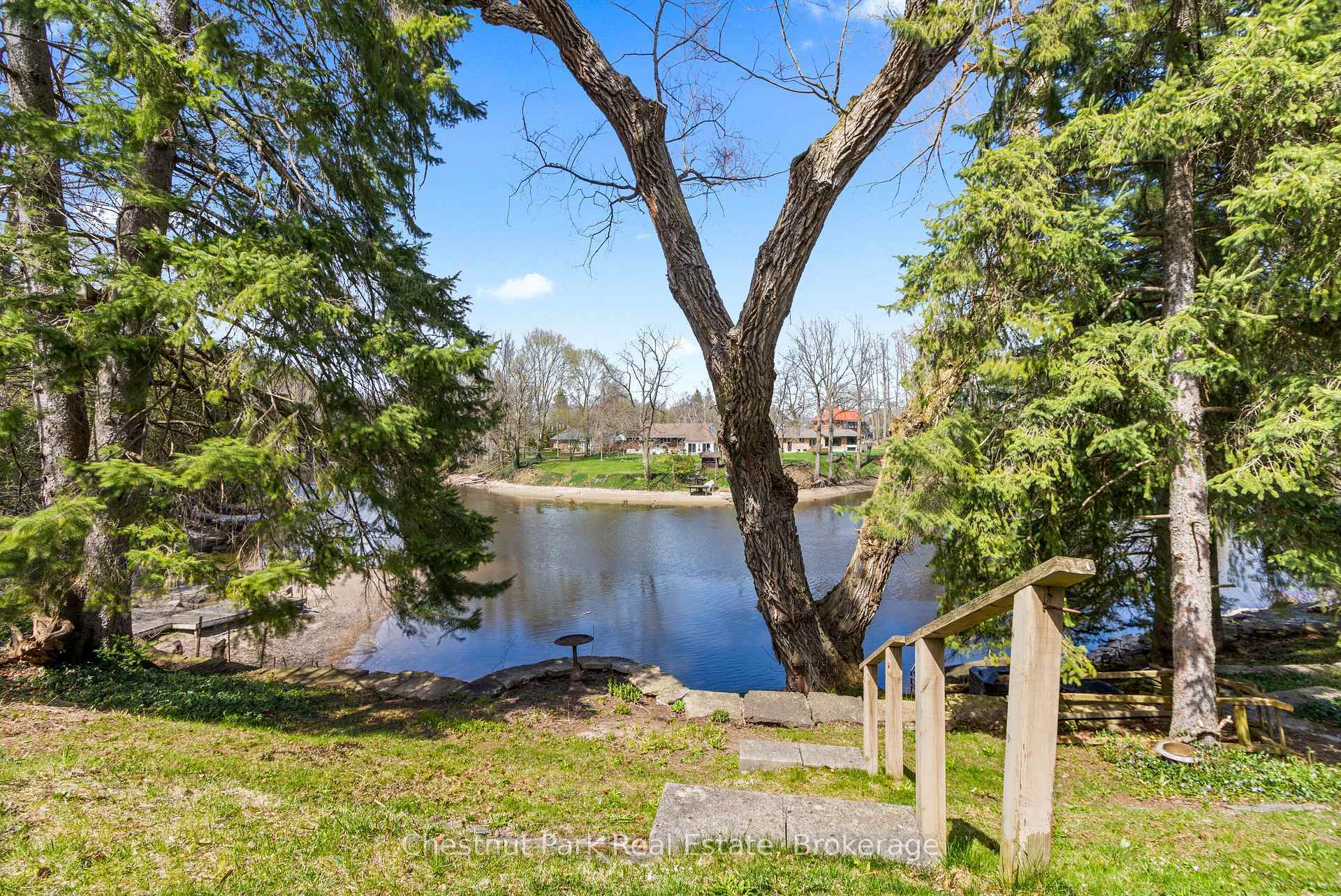 Property Photo: 190 4th Street W ON N4K 3J9
