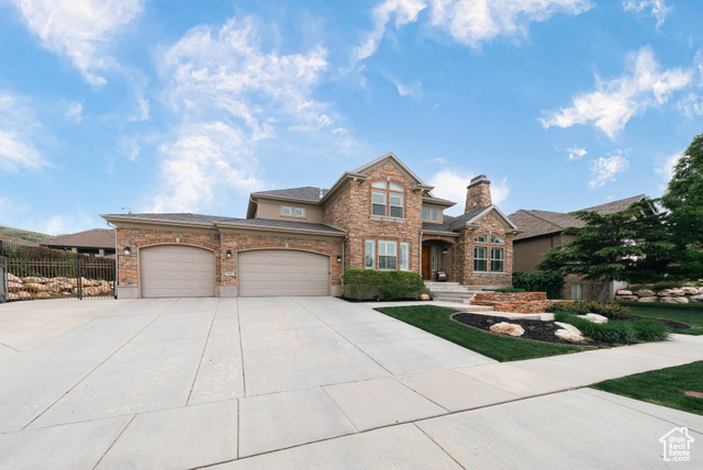 Property Photo: 843 N Eaglepointe Dr E UT 84054